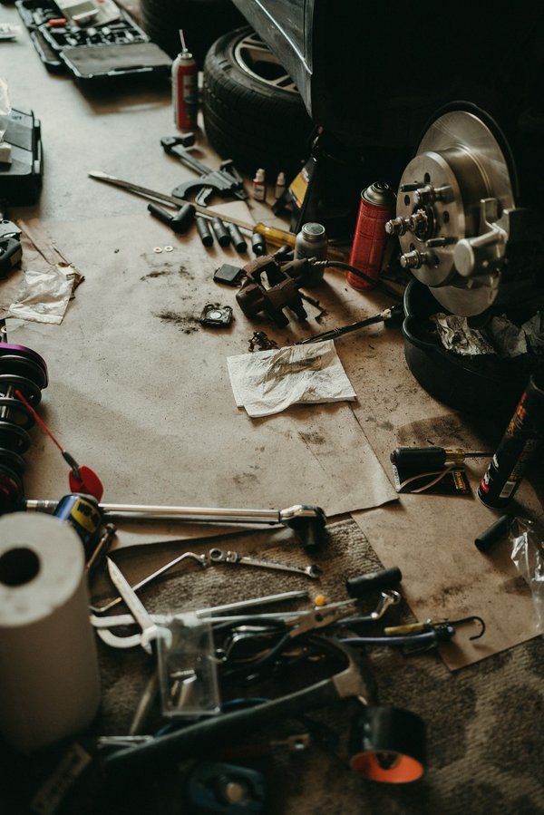 Optez pour un mécanicien à domicile : avantages pour votre auto